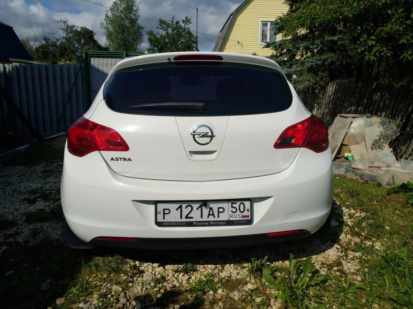 Камера заднегл видал Opel.ASTRAJ