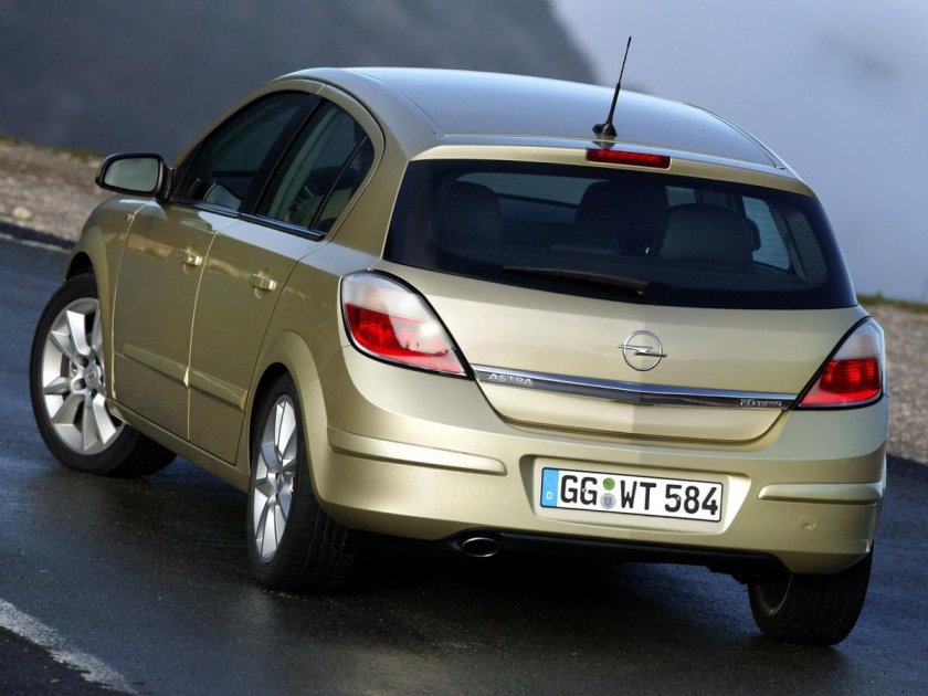 Opel Astra h 2005