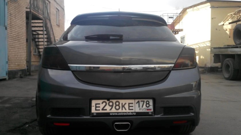 Камера заднего вида Опель Астра h