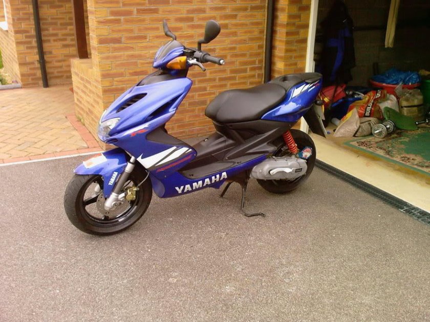 Yamaha Aerox 50