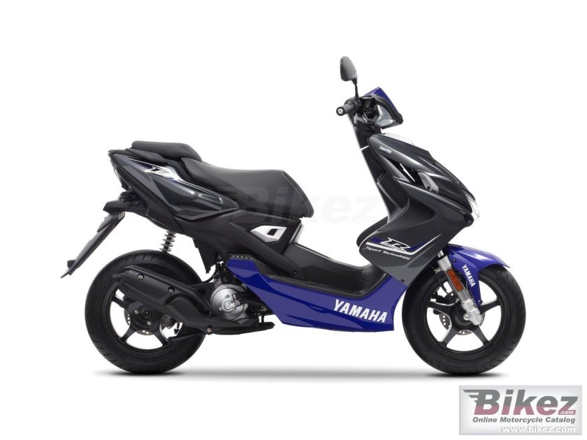 Скутер Yamaha Aerox 50