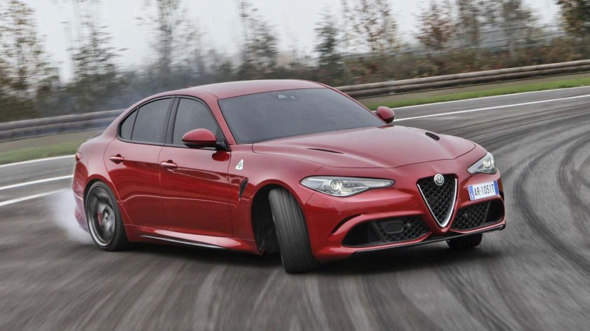 Alfa romeo giulia quadrifoglio