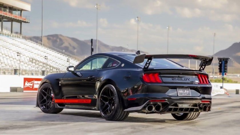 Форд Мустанг ГТ 500 Шелби