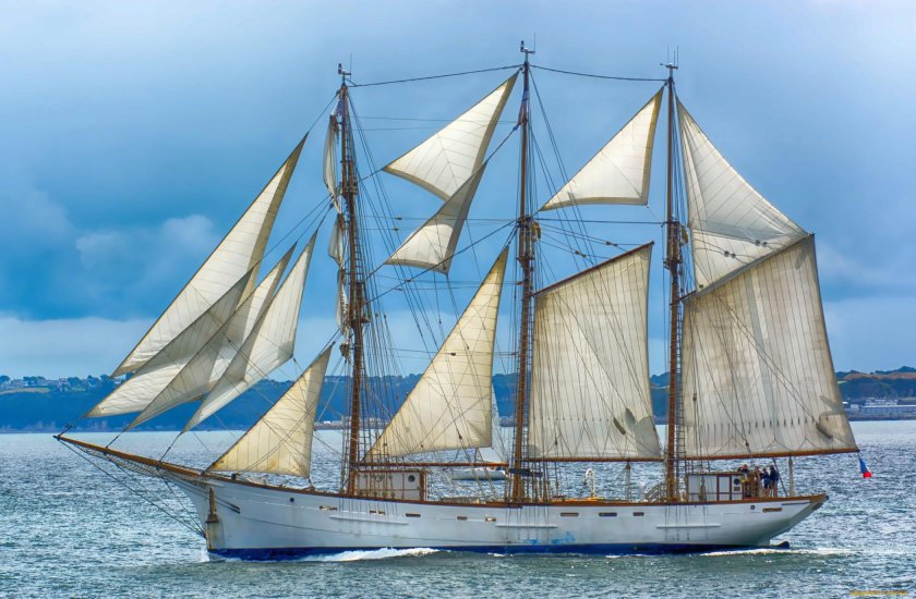 Шхуна корабль