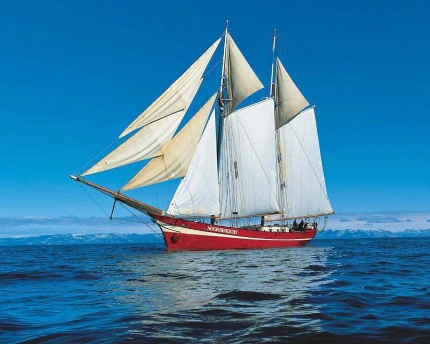 Корабль яхта парусник