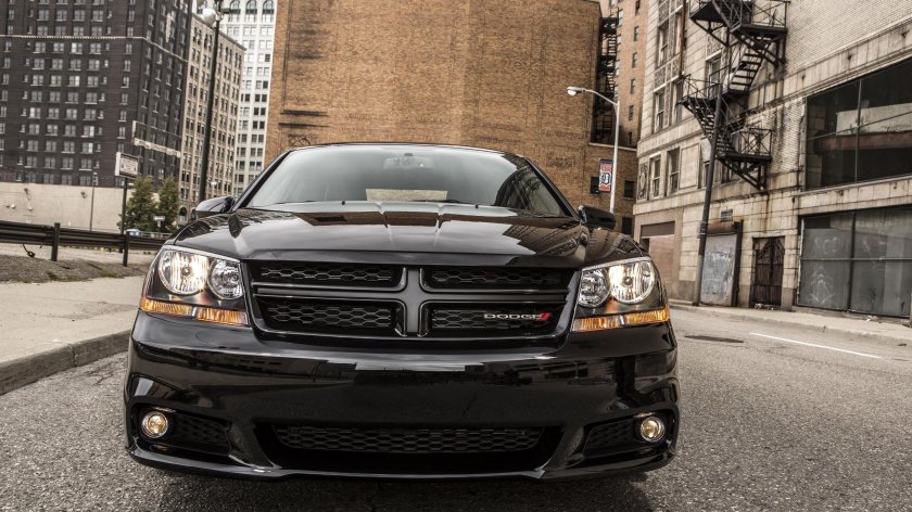 Додж Авенджер