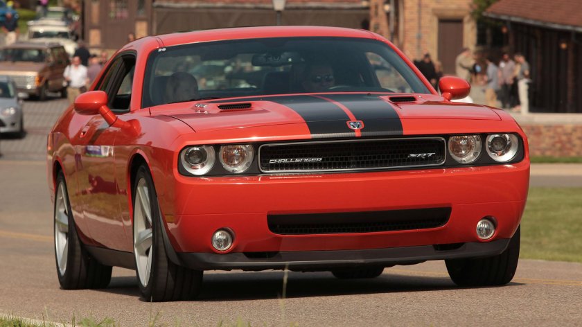 Додж машина