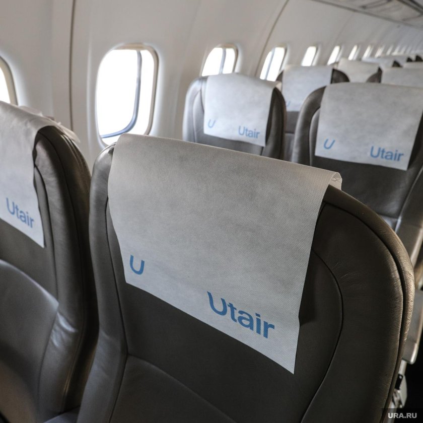 Boeing 737-800 UTAIR салон