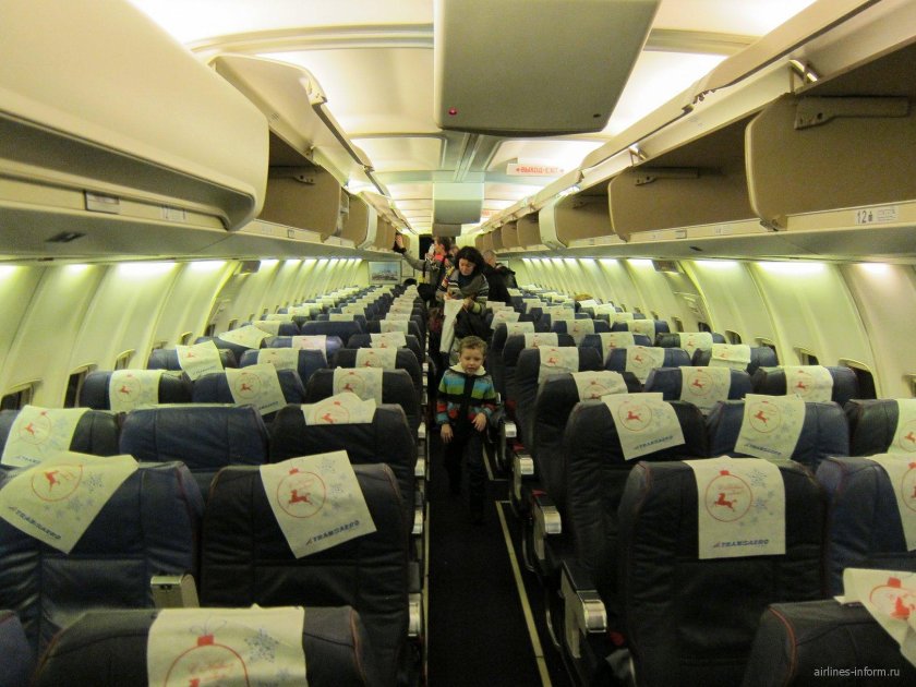 Boeing 737-500 салон
