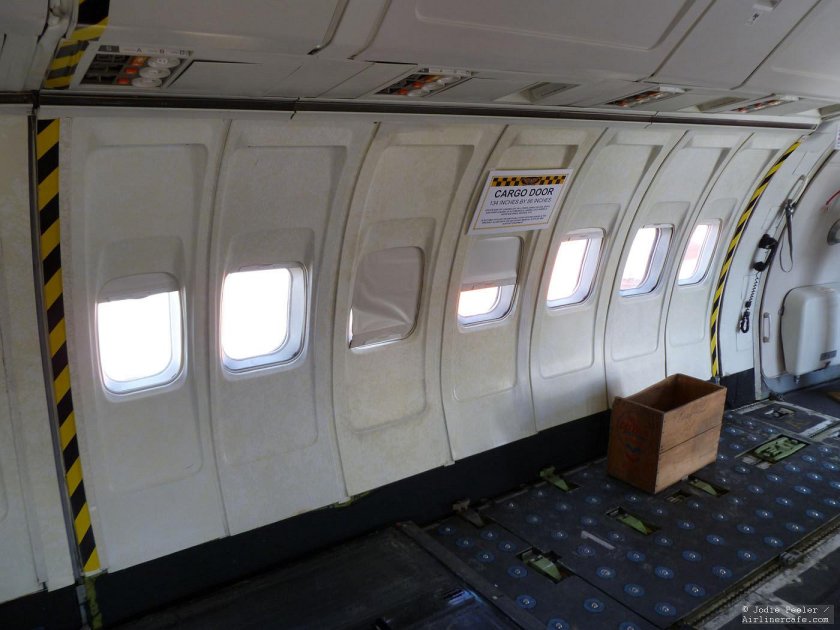 Самолет боинг 737