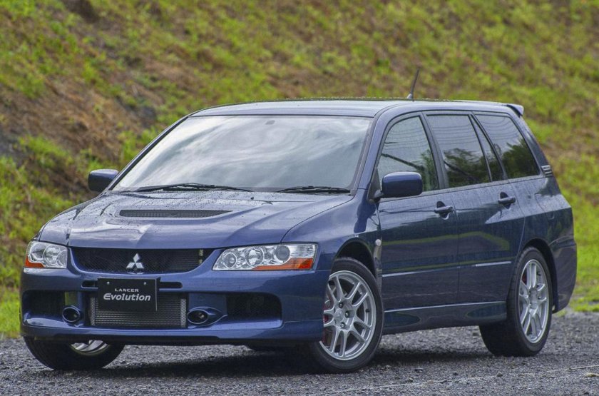 Mitsubishi Lancer 10 универсал