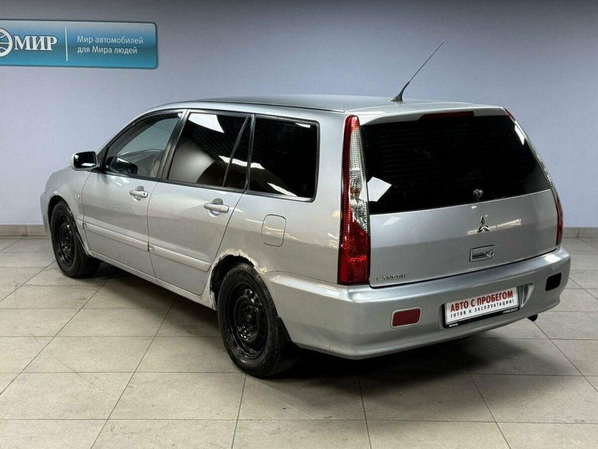Mitsubishi lancer универсал