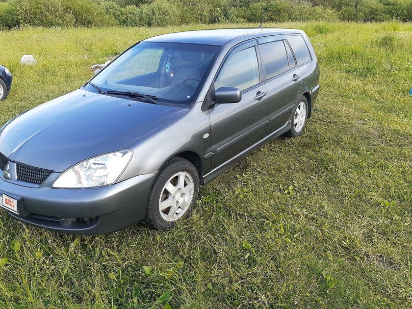 Лансер 9 универсал серый