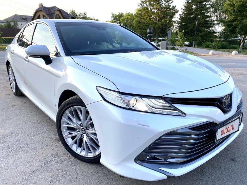 Камри 70 белый перламутр