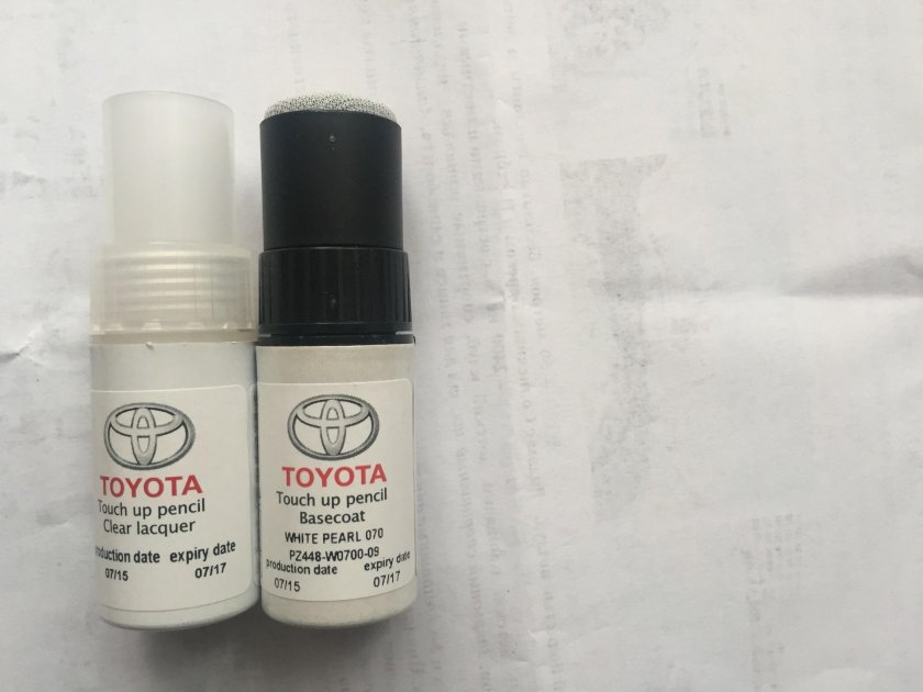 Краска Toyota 089 белый перламутр