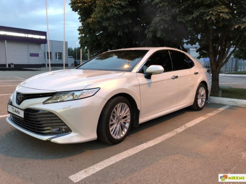 Камри 70 белый перламутр