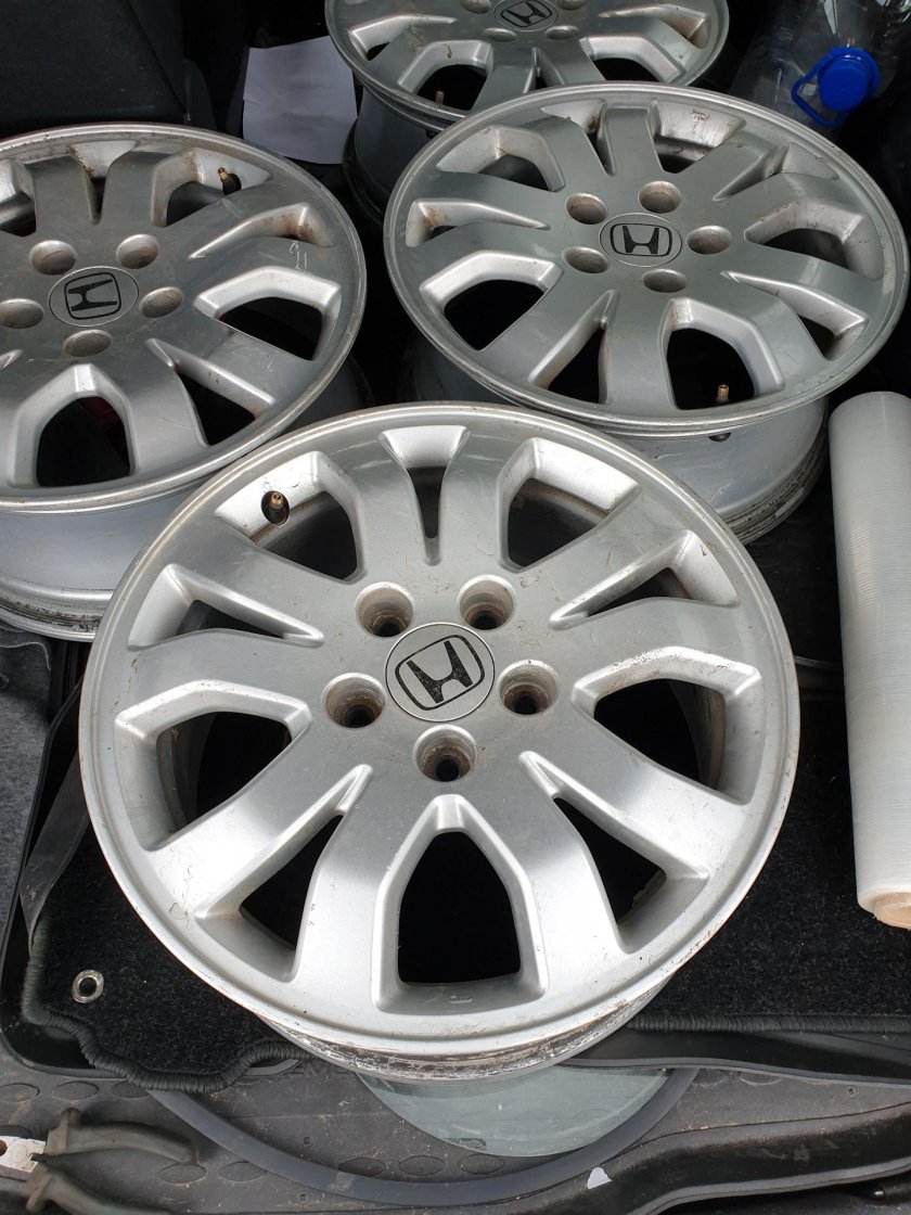 Honda CR-V 2 диски r16