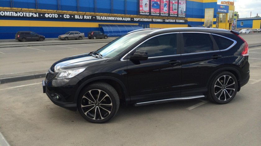 Honda CR-V, 2013 колесах r20