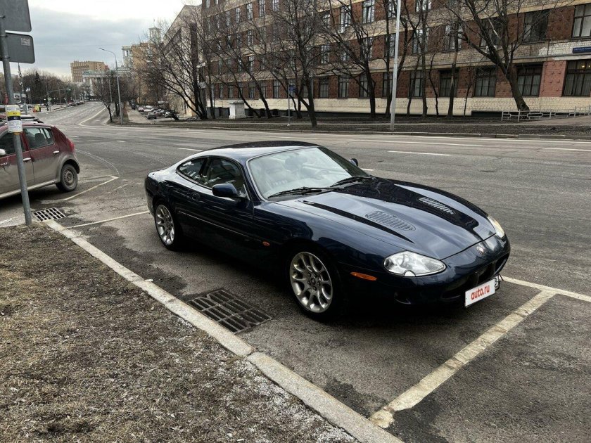 Jaguar xk8 1999