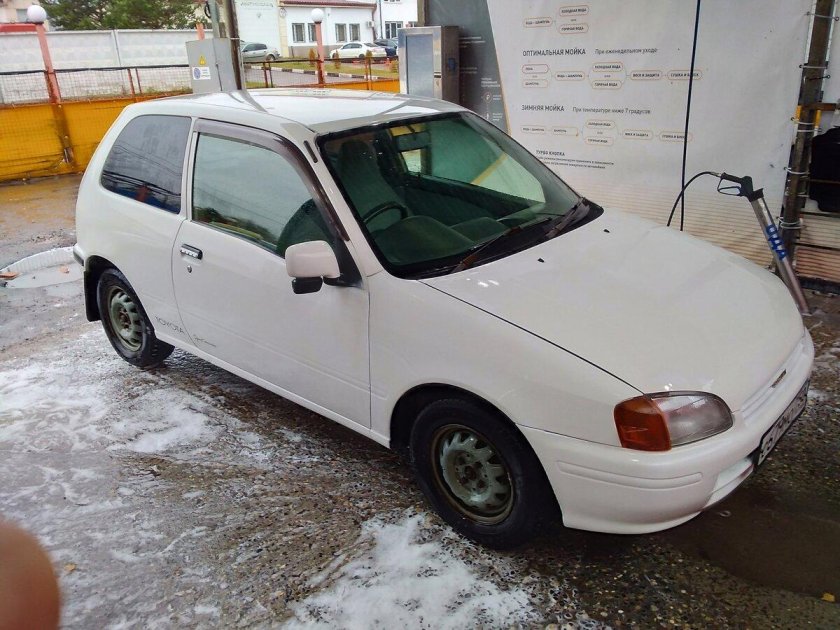 Toyota Starlet 1997