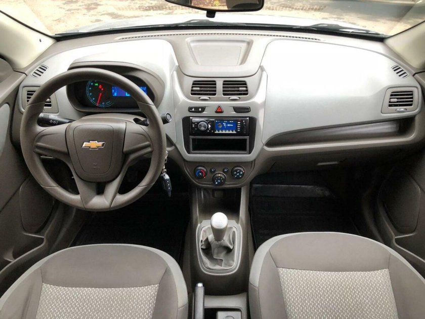 Cobalt Chevrolet 2013 салон