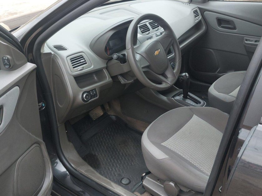 Шевроле кобальт 2014 салон