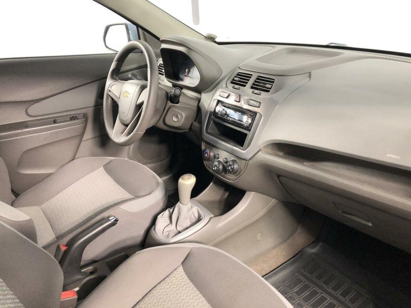 Cobalt Chevrolet 2013 салон