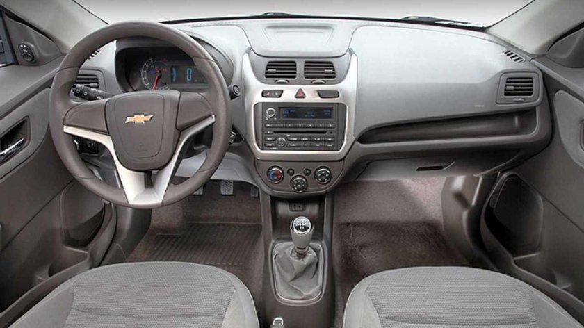 Chevrolet Cobalt 2 салон