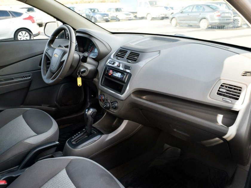 Шевроле кобальт 2017