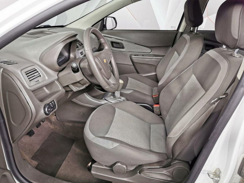 Шевроле кобальт 2022 салон