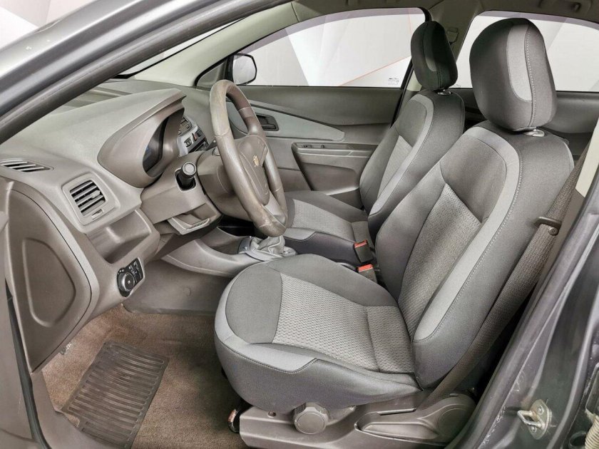 Chevrolet Cobalt 2013 Interior