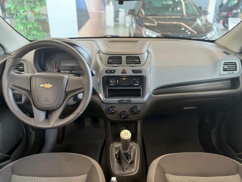 Chevrolet Cobalt 2022 Interior