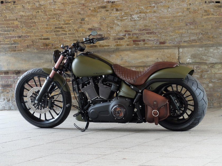 Харлей Дэвидсон боббер