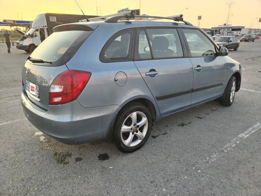 Шкода фабия 2008