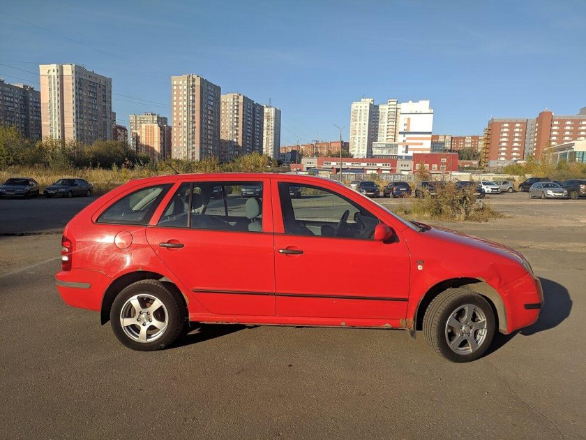 Skoda fabia 2004 1.2 универсал