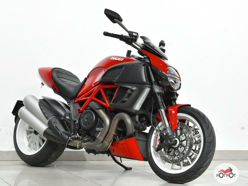 Мотоцикл ducati