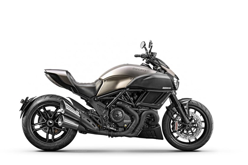 Ducati Diavel Titanium