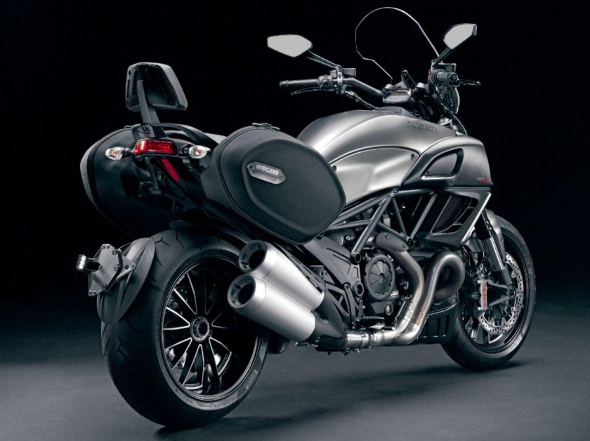 Diavel 1200