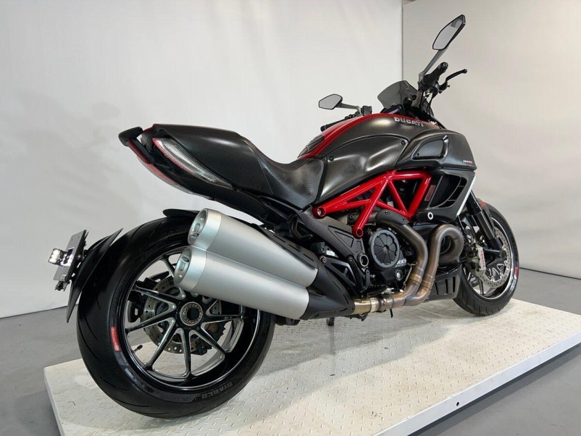 Мотоцикл Ducati Diablo