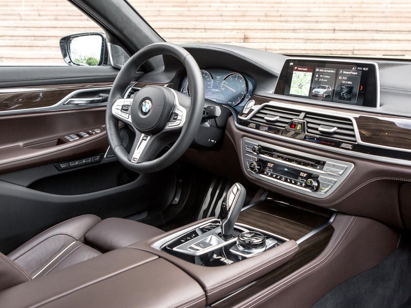 BMW 7 g11 салон