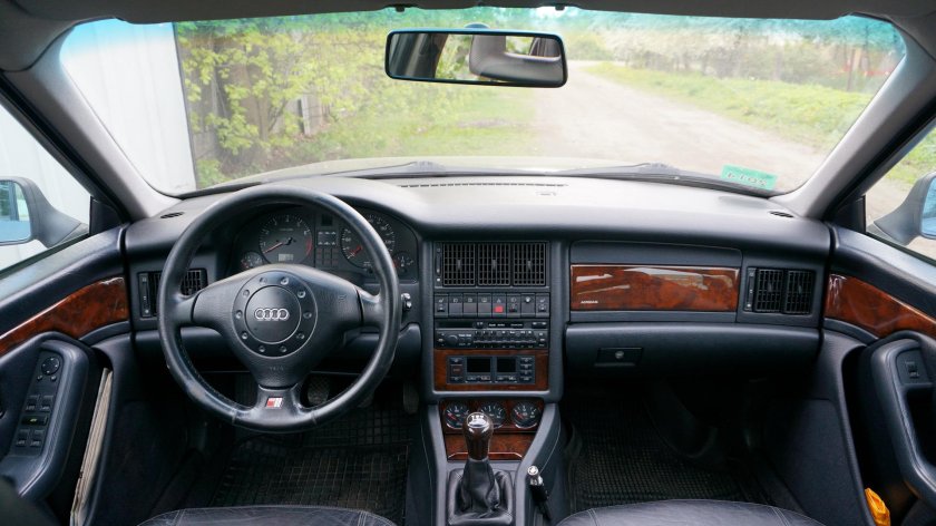 Ауди 80 б4 салон