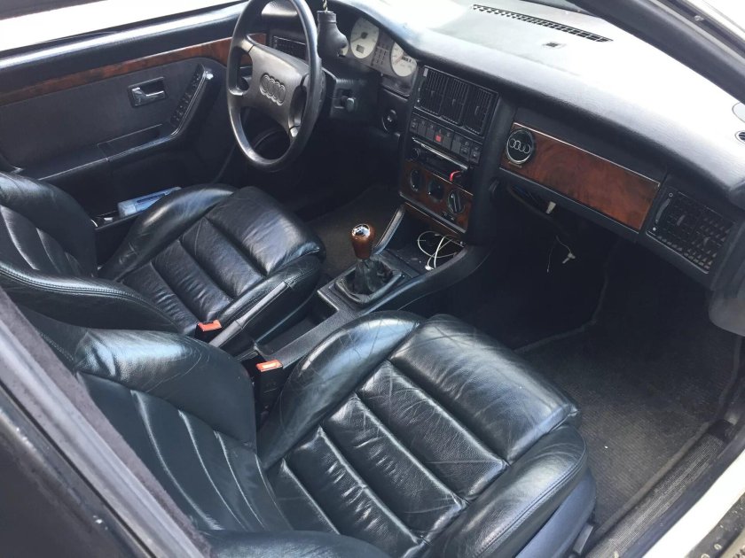 Audi 90 салон
