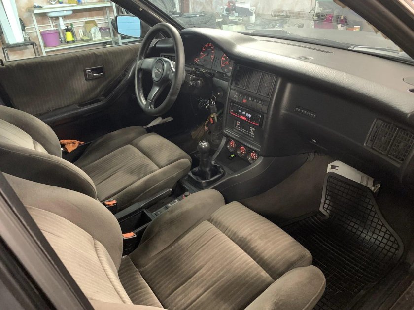 Ауди 100 b3 салон
