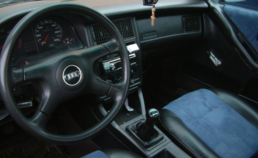 Audi 90 b3 салон