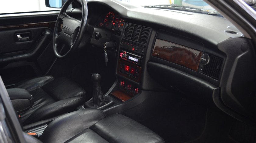 Ауди 80 б4 салон дерево