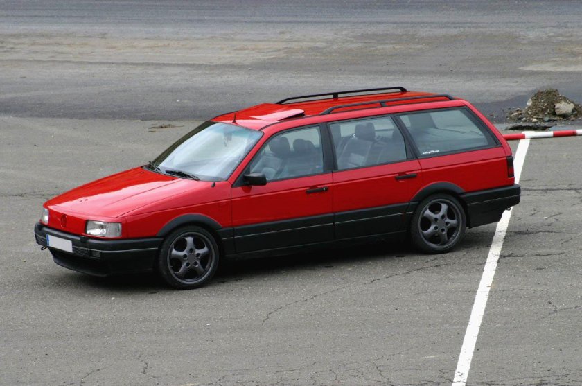 Фольксваген Пассат b3 универсал