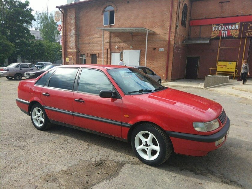 Фольксваген Пассат 1996