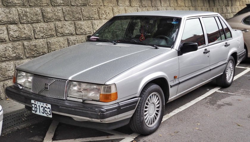 Volvo 940 1990