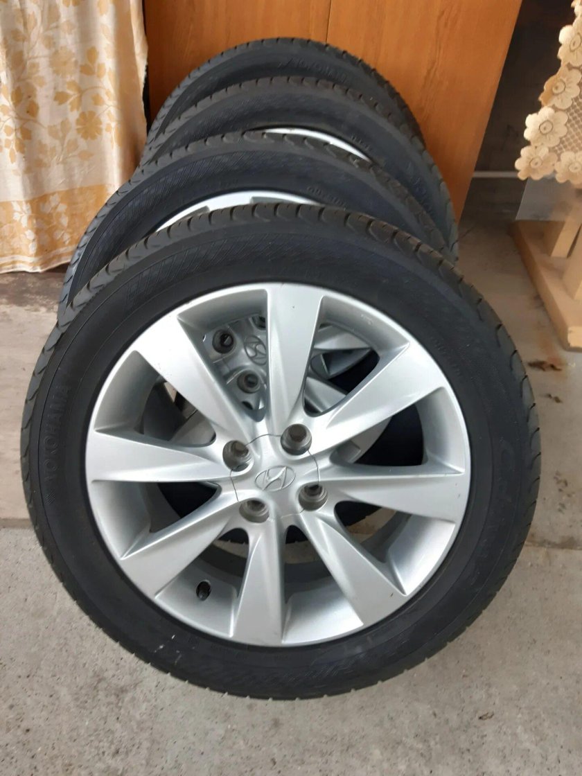 Колеса Hyundai Solaris r16