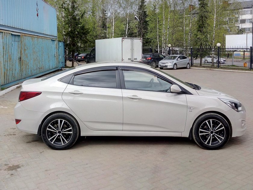 Hyundai Solaris 2017 литье r17